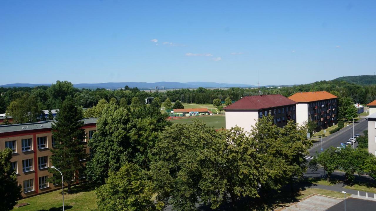 Apartment Mdk Sokolov Buitenkant foto