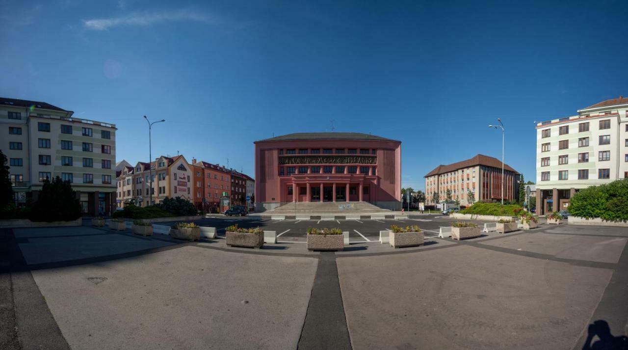 Apartment Mdk Sokolov Buitenkant foto